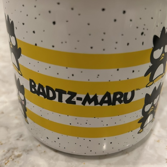 BADTZ-MARU ๐ Hello Kitty OVERSIZED Coffee MUG Rare Camping ๐ฏ authentic SANRIO - Picture 6 of 10